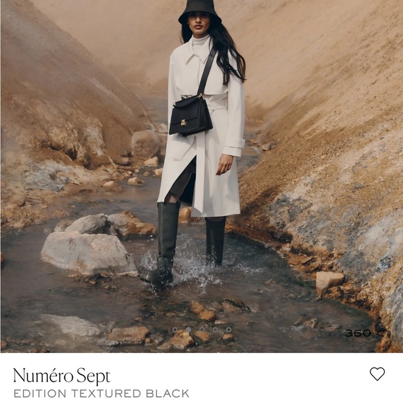 Excellent condition Polène Numero Sept crossbody bag in the textured black - Picture 4 of 9